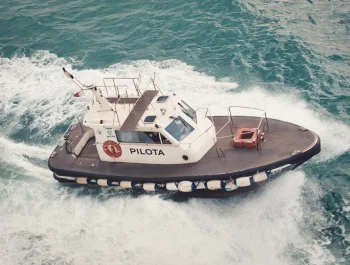 small commercial craft